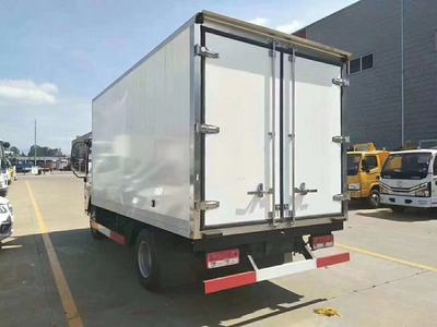 不超重的冷藏车 福田康瑞H2肉钩冷藏车，鲜肉运输的理想选择